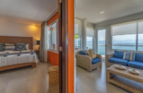The Paramar Beachfront Boutique Hotel with Breakfast Included - Downtown Malecon