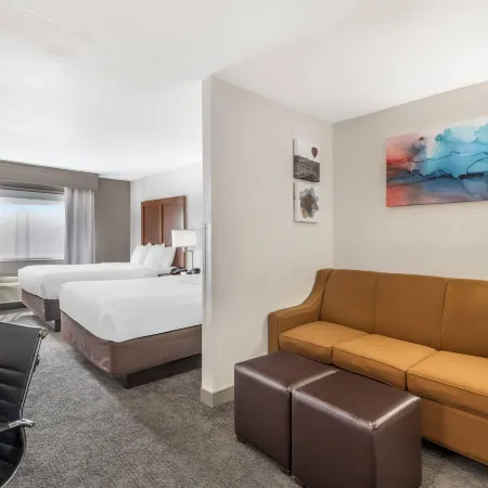 Comfort Suites Omaha Northwest