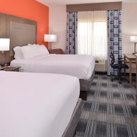 Holiday Inn Express CLANTON by IHG Отели в г. Клантон