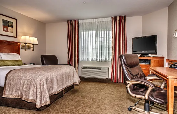 Candlewood Suites 奧克港