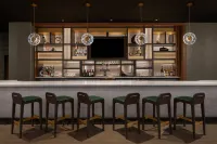 Embassy Suites by Hilton Madison Downtown - bar