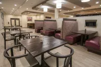Holiday Inn NEW ORLEANS AIRPORT NORTH by IHG - breakfast