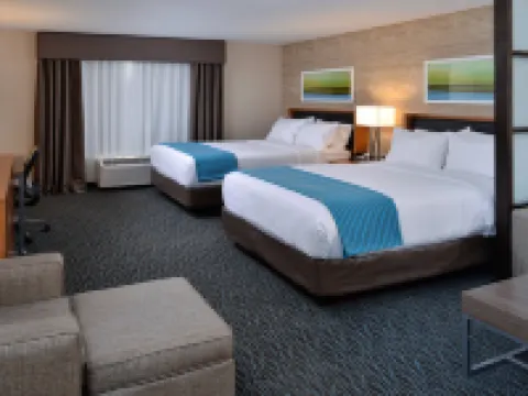 Holiday Inn & Suites EDMONTON ARPT - CONFERENCE CTR by IHG Hoteles en Nisku