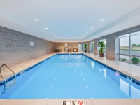 Holiday Inn Express & Suites GRAND RAPIDS AIRPORT - SOUTH by IHG Hotels in Cascade