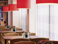 Mercure Hotel Groningen Martiniplaza - breakfast