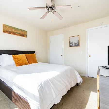 Bradenton Apartments by Landing