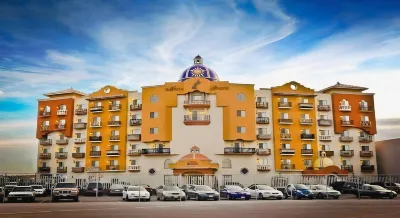 Business Hotel & Suites María Bonita Gran Plaza Juan Gabriel 주변 호텔