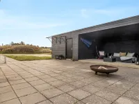 "Pontus" - 400m from the Sea