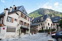 Hotel SNÖ Mont Romies Hotels in Naut Aran