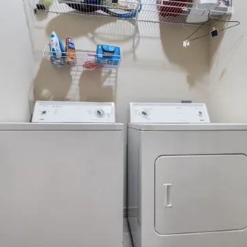 The Gathering Place - Minutes to 61-Acre Theme Park