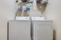 The Gathering Place - Minutes to 61-Acre Theme Park