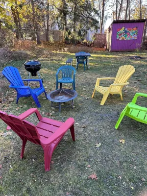 Captain's Quarters 1Br Suite. Near Everything. No Fees. Dogs Stay Free!