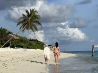 Thoddoo Retreat Grand Hotels in Thoddoo