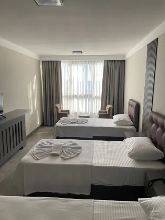 Grand Cennet Beach Hotel