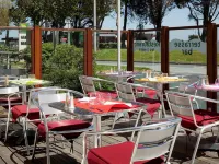 ibis Styles Ouistreham Hôtels à : Lion-sur-Mer