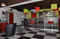 키리아드 디자인 엔조 몽트뤼송 - 생 빅토르