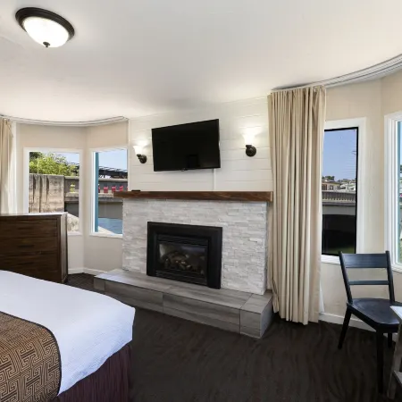 Capitola Venetian Vacation Rentals