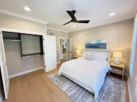 NEW Spacious 3-bedroom condo with in Fontana-on-Geneva Lake.