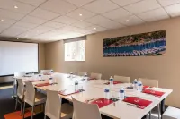 The Originals City Hôtel Marseille Aéroport