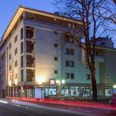 Ibis Thonon Centre Отели рядом с достопримечательностью «Железнодорожный вокзал Эвиан»