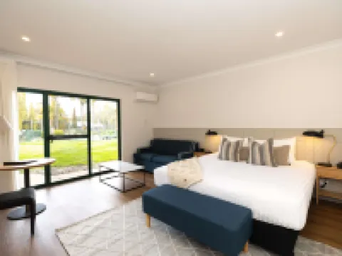 Clare Country Club Hotels in Clare