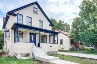 1 Mi to University Spacious Home in Minneapolis!