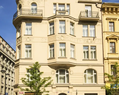 ゴールデン クラウン プラハのホテル