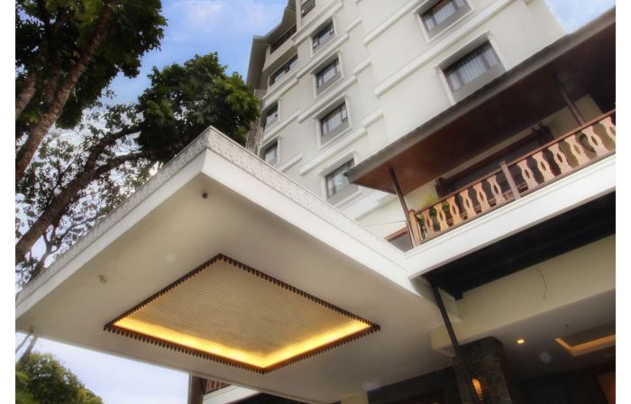 Sukajadi Hotel and Gallery