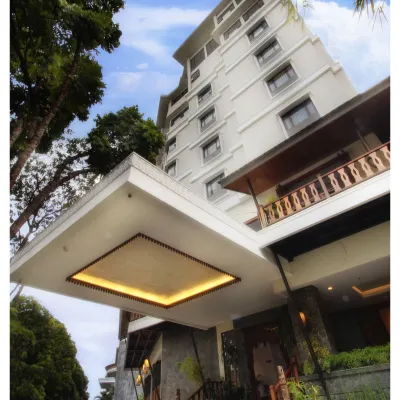 Sukajadi Hotel, Convention and Gallery Hotels near Tjendana Bistro