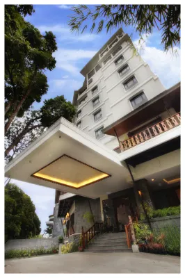Sukajadi Hotel, Convention and Gallery Hotels in Bandung City