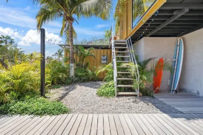 ALMA Surf Lodge Hotels near Koko Boutique