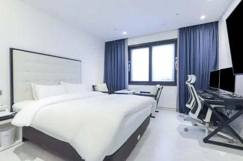 Daegu Dongseongro Hotel Labella