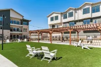 Landing Apartments - Leander