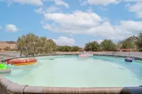 By Joshua TreeSerenity on Sage' Home w/ Hot Tub - Parkplatz
