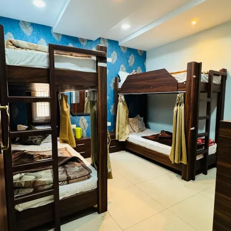 Deena Residency