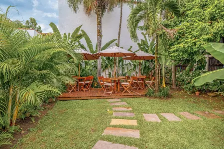 Casa Linaje Hotel Boutique -Cauca Viejo- Mayores de 10 años