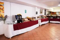 Hotel Cusco Plaza Saphi - breakfast