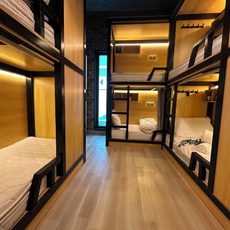 Luxury Hostel Bedspace in Downtown
