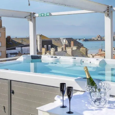 Logis - Hôtel Arc en Ciel et Spa les Sables d'Olonne