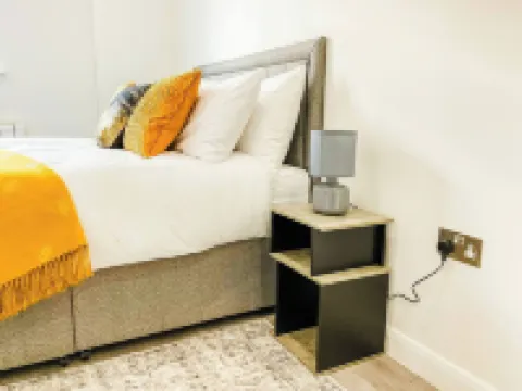 Spacious City Centre Apartment for Up to 5