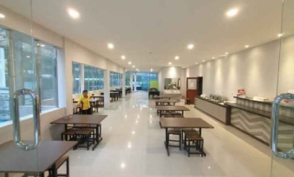 Rosalia Hotel Baturaden - Housity