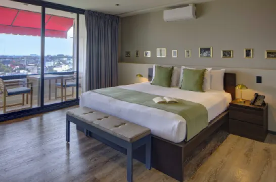 社區公寓與套房 起義者大道酒店