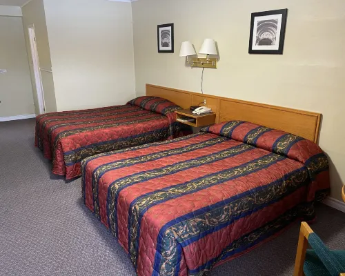 Skyways Motel Hotels in Gravenhurst