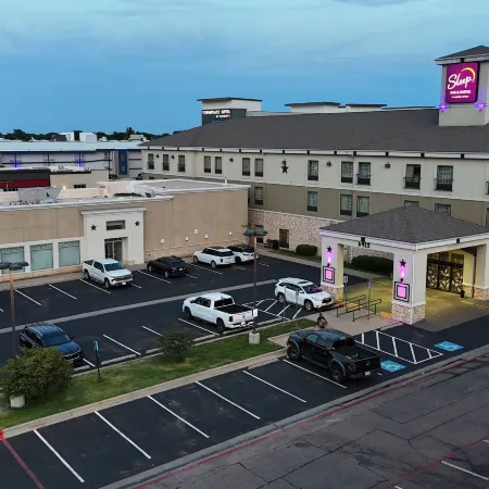 Sleep Inn & Suites West Medical Center