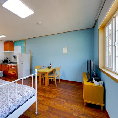 Muju Snow Country Pension