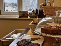 Bed & Chic art rooms - breakfast