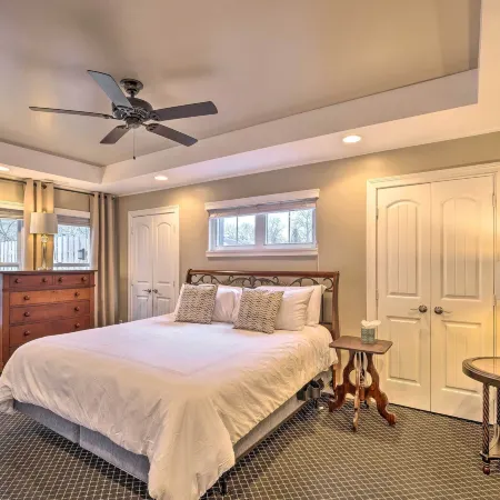 Luxe Lyndon Home < 11 Mi to Dtwn Louisville!