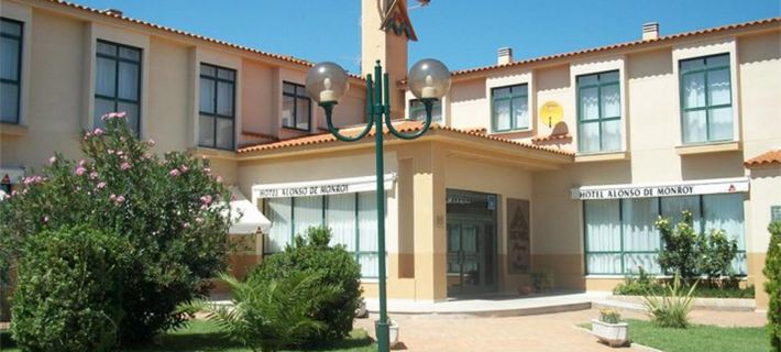 Hotel Alonso de Monroy Отели в г. Касерес