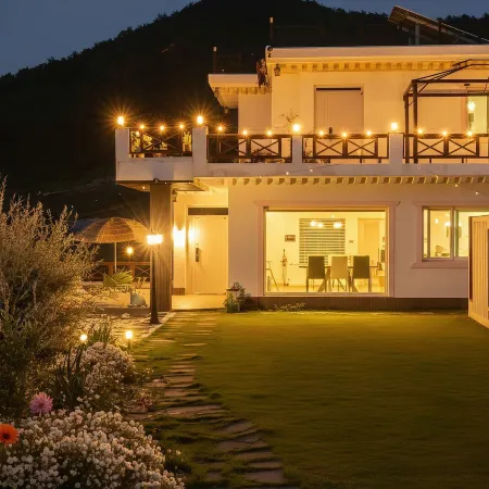 Yeosu La Rosa Private Pool Villa Pension