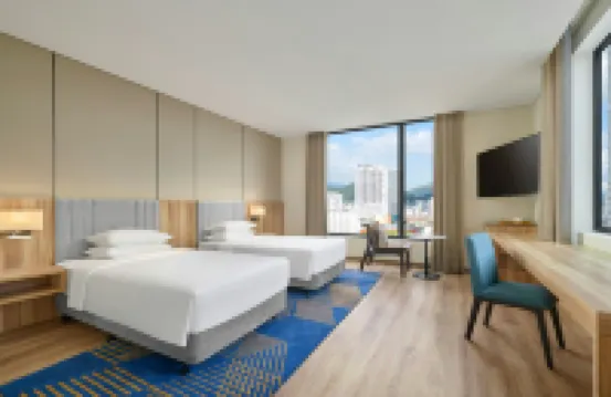 福朋喜來登飯店芽莊 i度假村附近的飯店